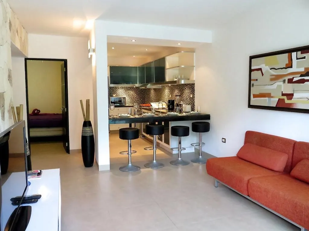 신데 델 카르멘 Casa Venecia 아파트